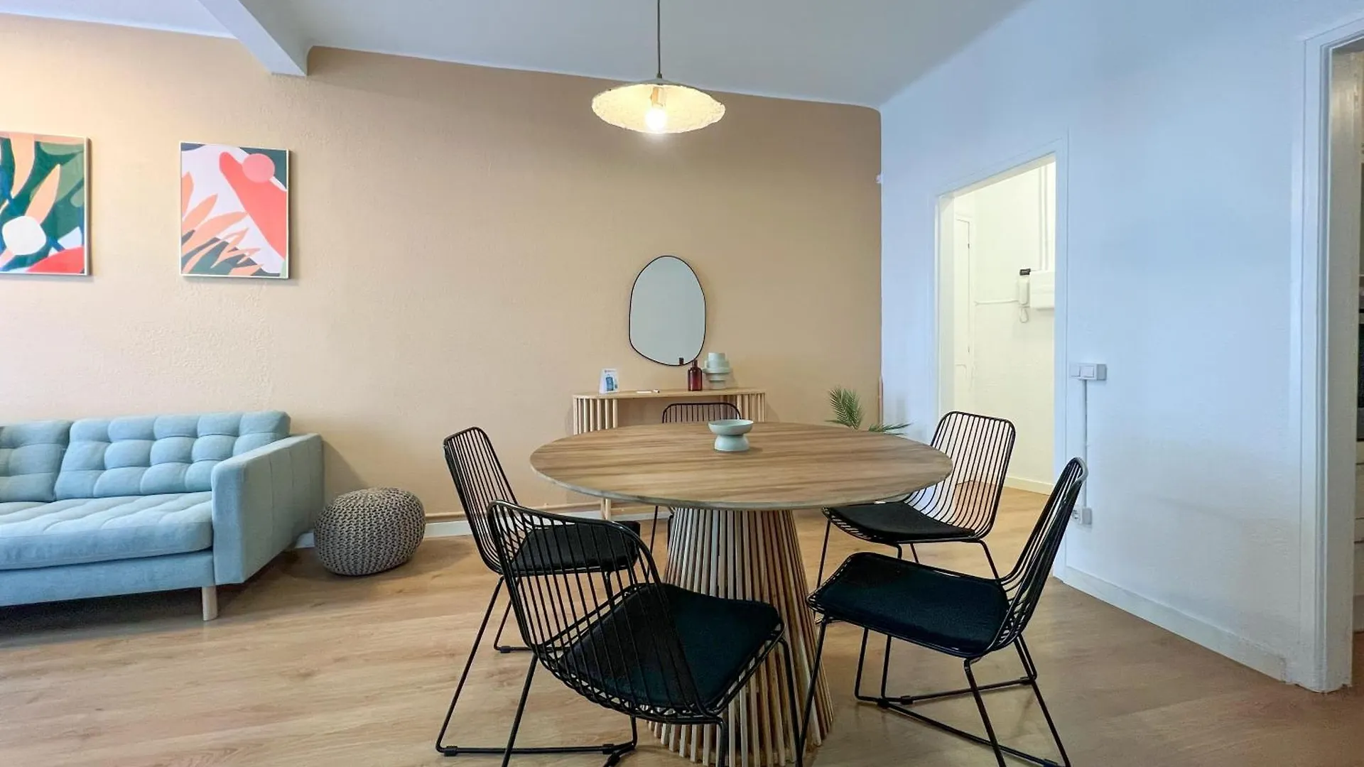 ברצלונה Stay U-Nique Apartments Gaudi I ספרד