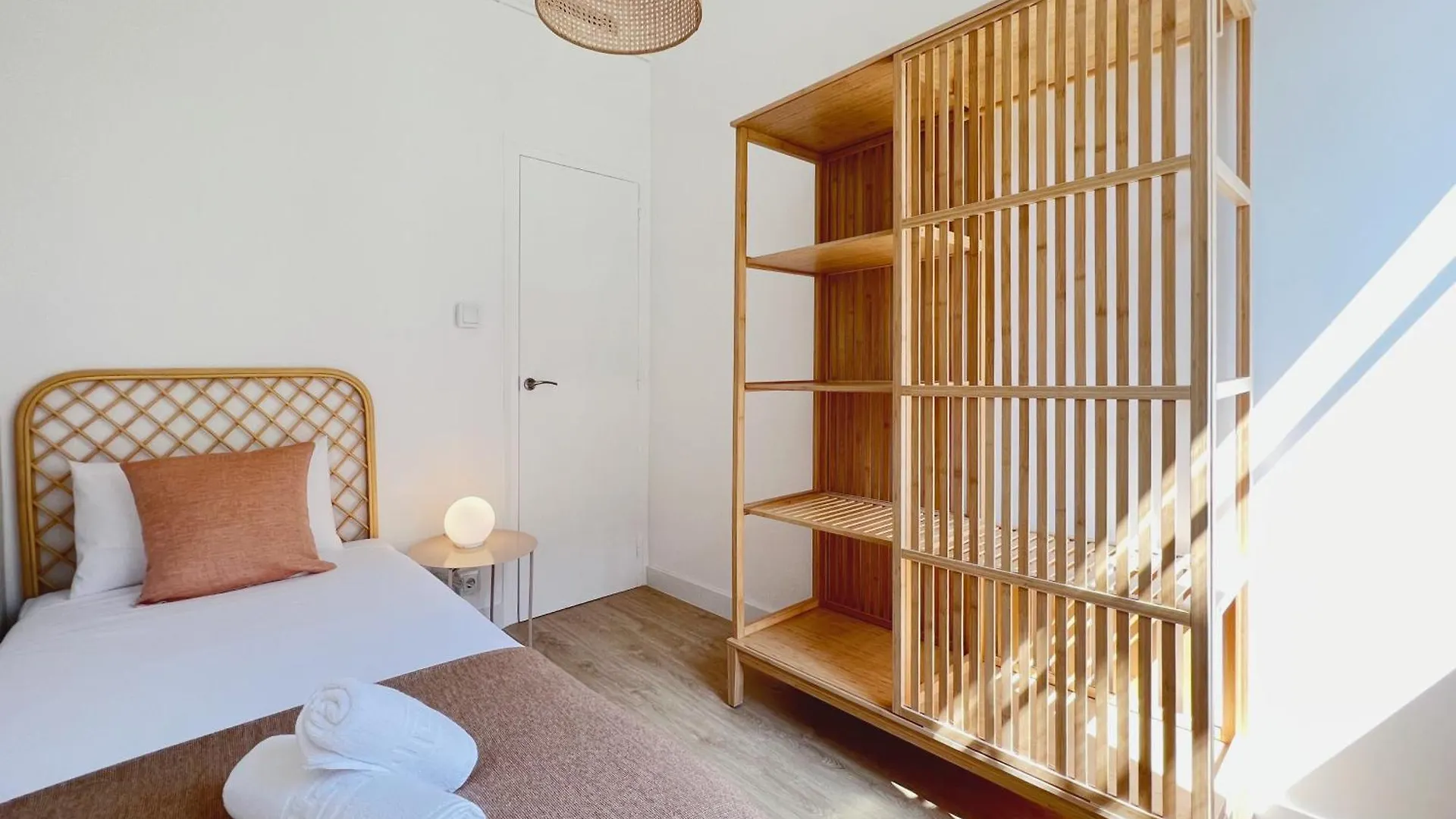 ברצלונה Stay U-Nique Apartments Gaudi I