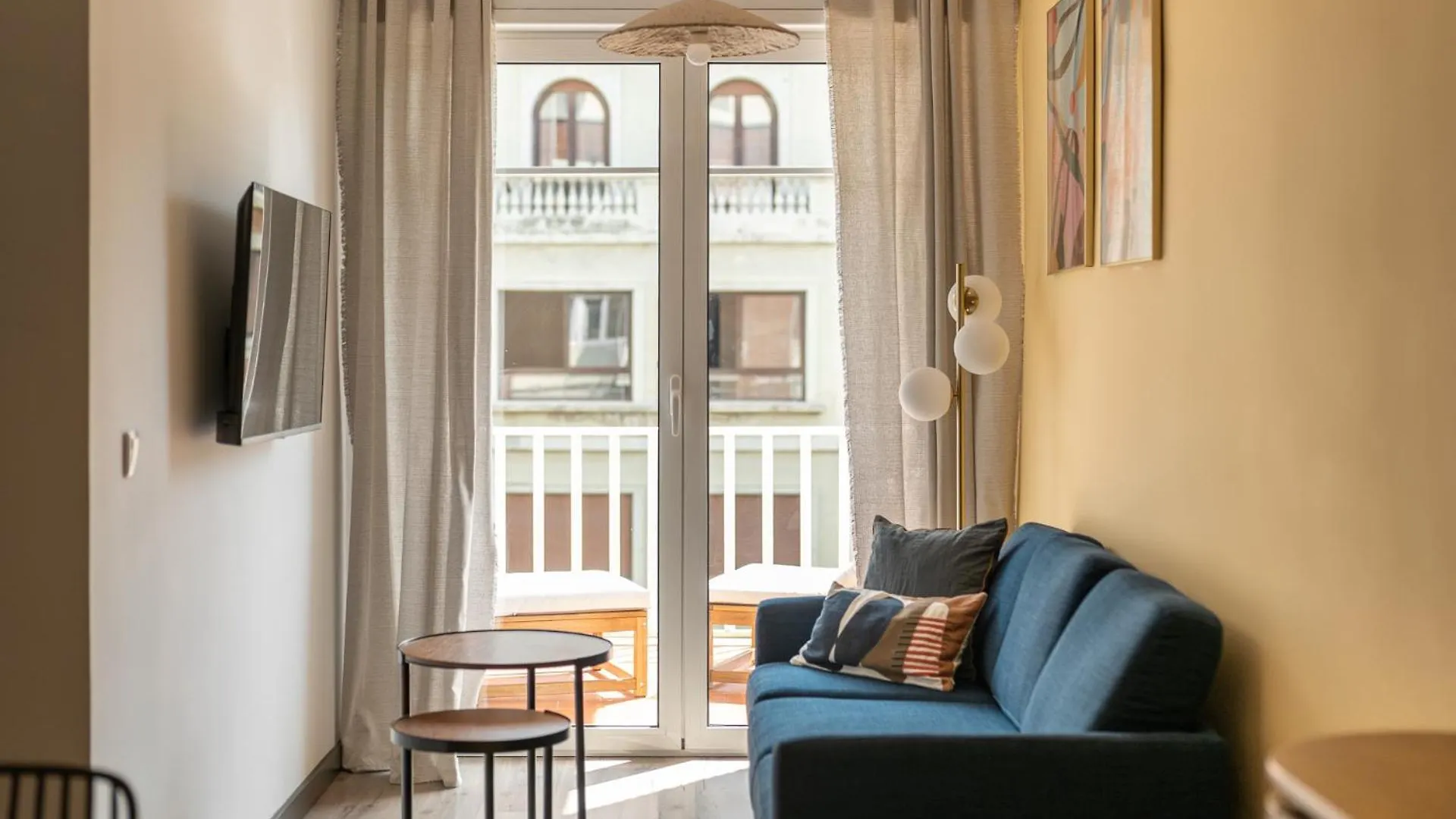 ברצלונה Stay U-Nique Apartments Gaudi I ספרד