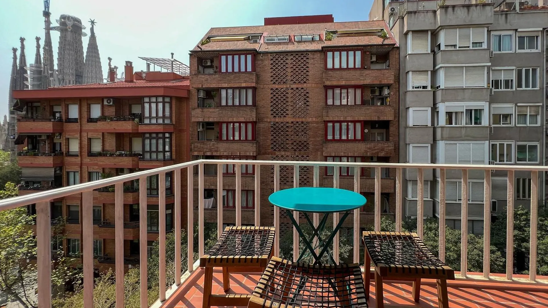 ברצלונה Stay U-Nique Apartments Gaudi I ספרד