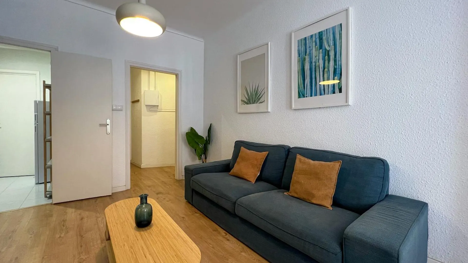 ברצלונה Stay U-Nique Apartments Gaudi I 0*,  ספרד