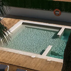 Rvapartaments Benelux , Castell-Platja d'Aro Spanje